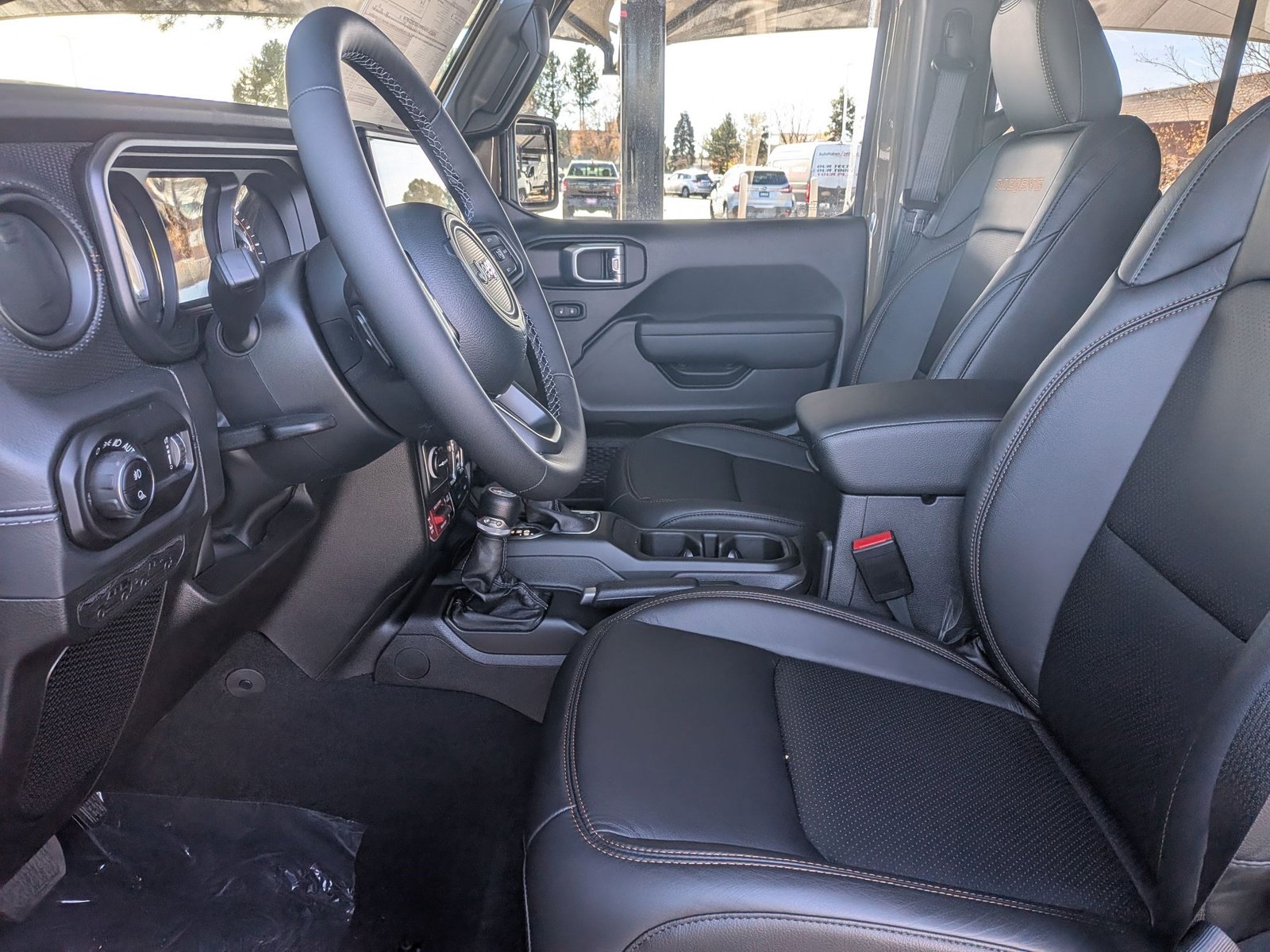 2026 Jeep Gladiator Mojave photo 4