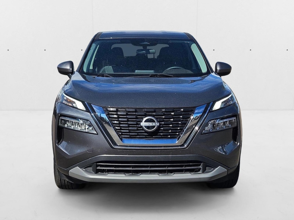 Used 2023 Nissan Rogue SV Sport Utility