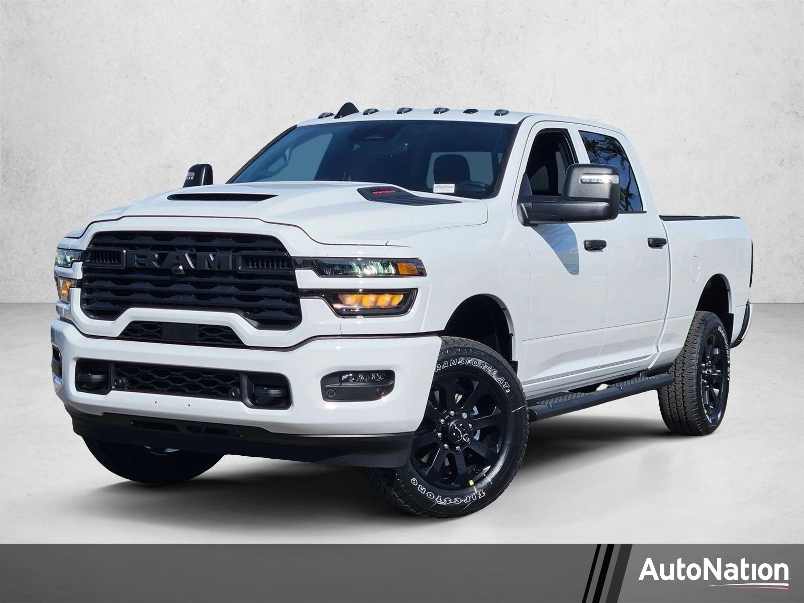 2026 RAM 2500 Tradesman/Black Express 4X4 Crew Cab SWB's photo