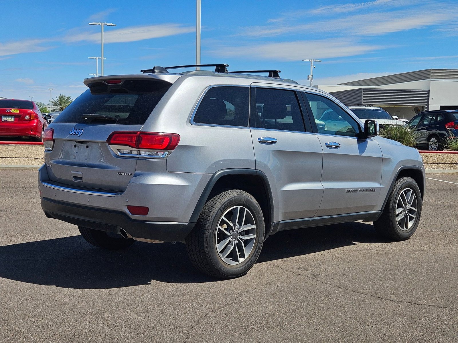 2021 Jeep Grand Cherokee Limited Sport photo 3