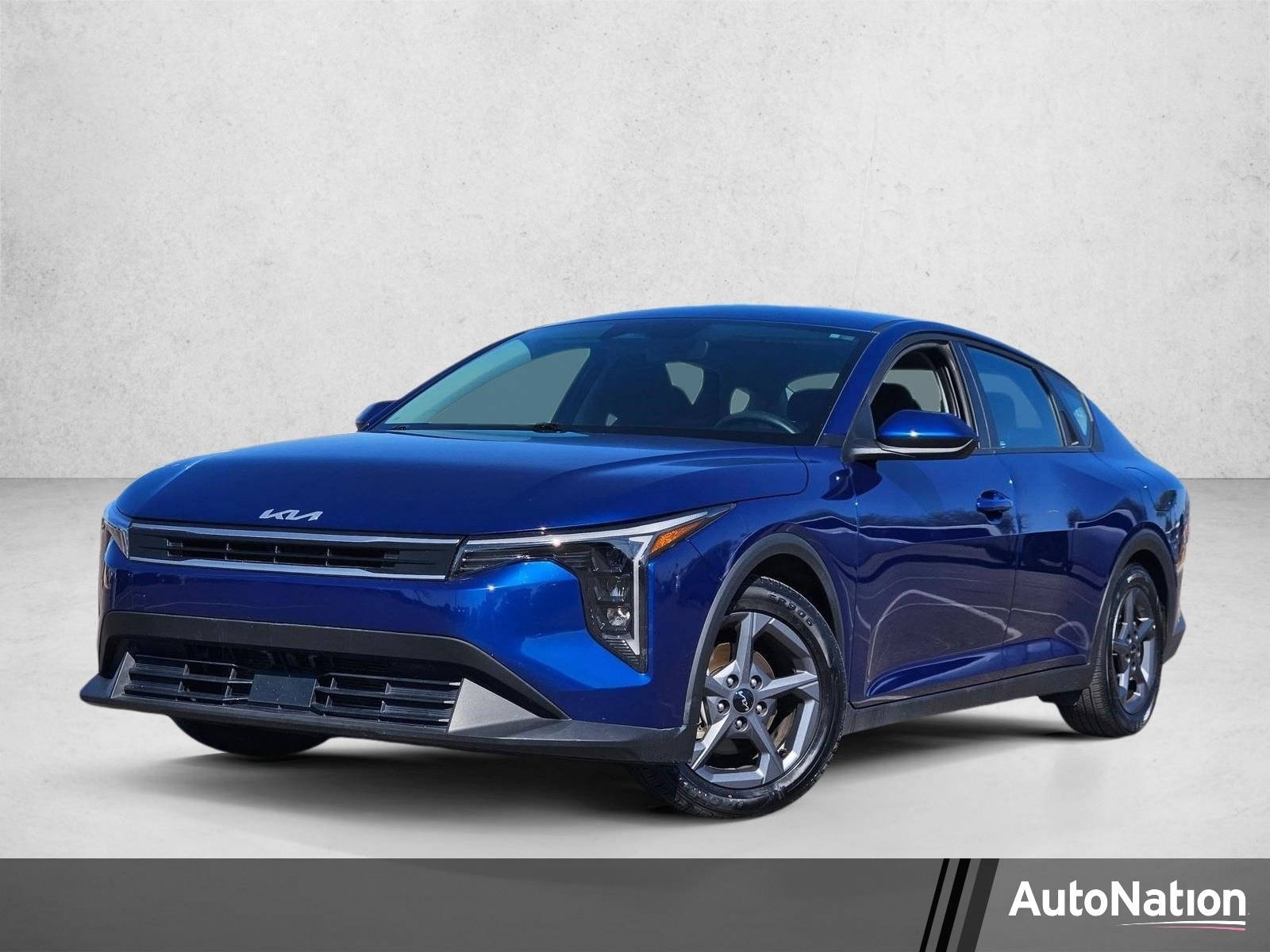 2025 Kia K4 LXS AT's photo