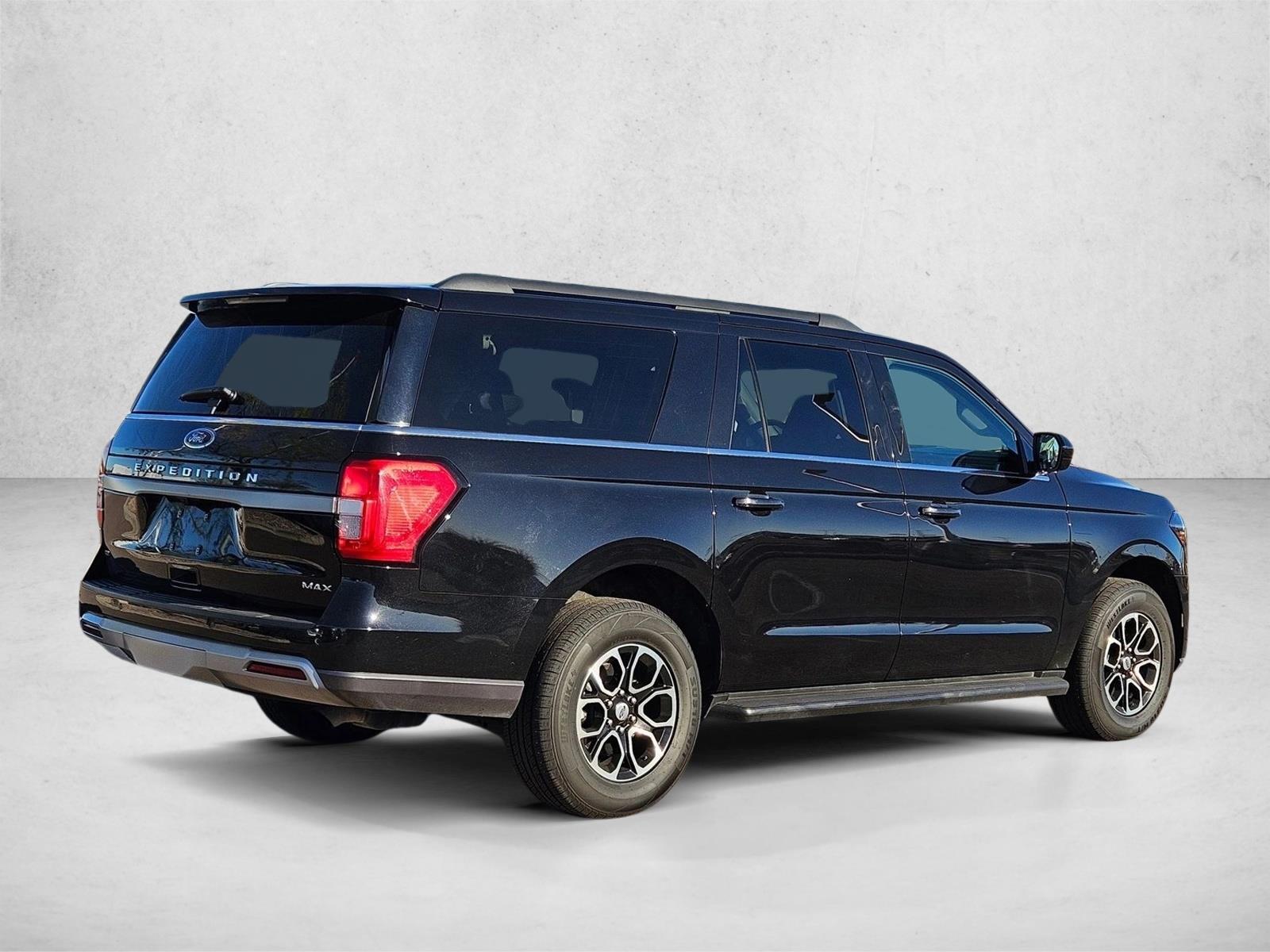 2024 Ford Expedition MAX XLT photo 4