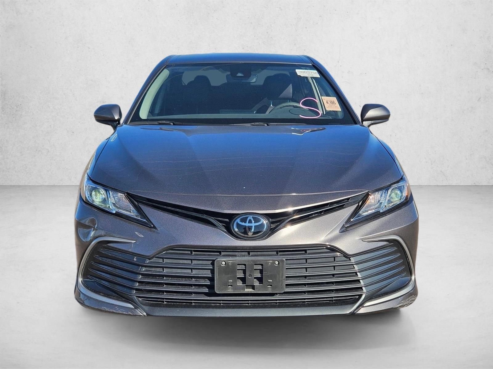 2023 Toyota Camry LE photo 2