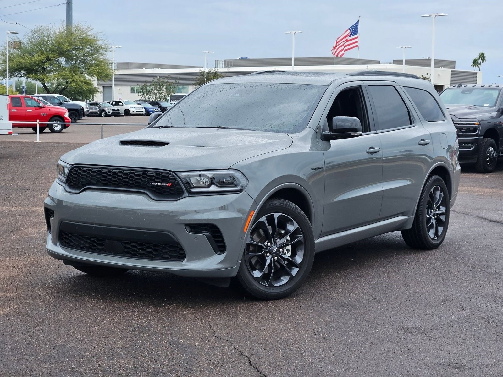 2024 Dodge Durango R/T's photo