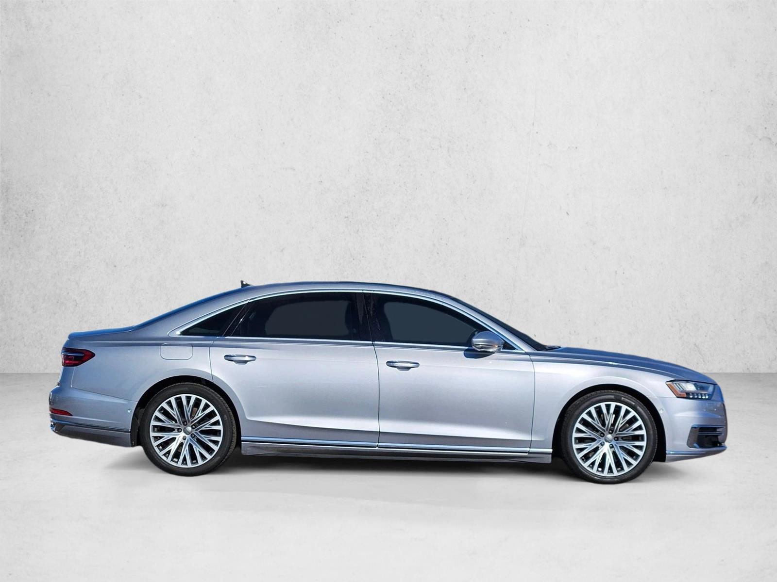 2019 Audi A8 L Quattro photo 2
