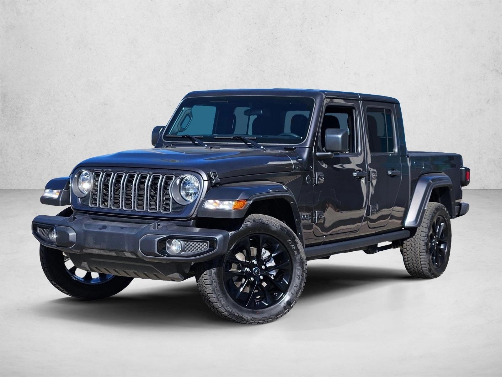 2025 Jeep Gladiator Nighthawk's photo