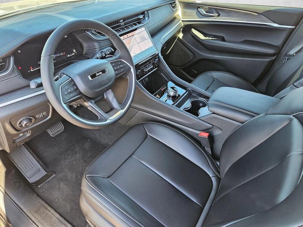 New 2025 Jeep Grand Cherokee Limited SUV