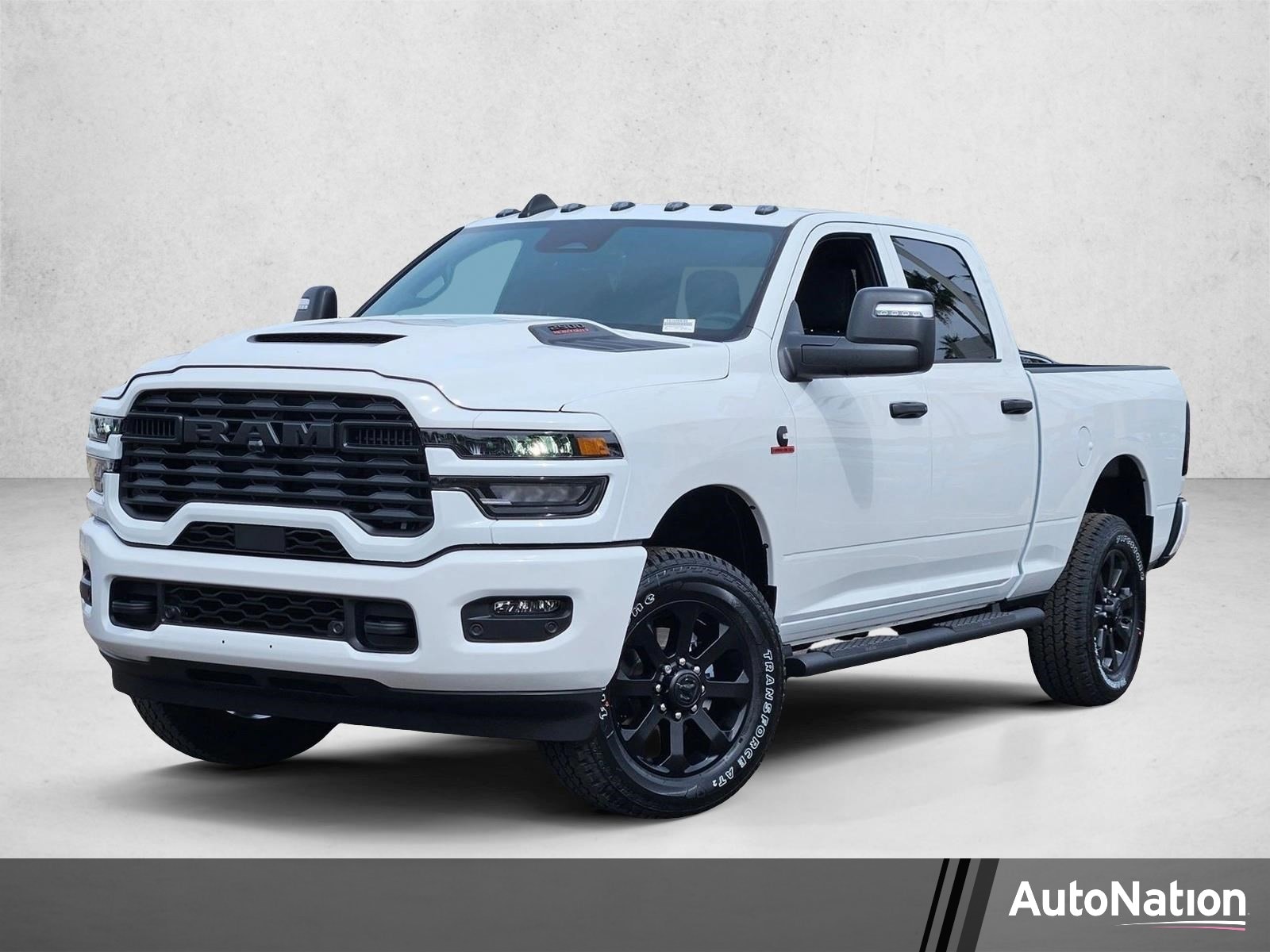 2026 RAM 2500 Tradesman/Black Express 4X4 Crew Cab SWB's photo