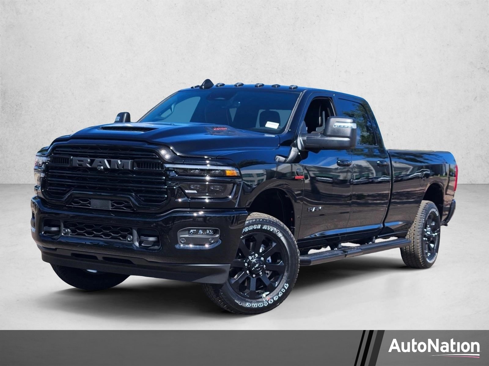 2026 RAM 3500 Laramie 4X4 Crew Cab LWB's photo