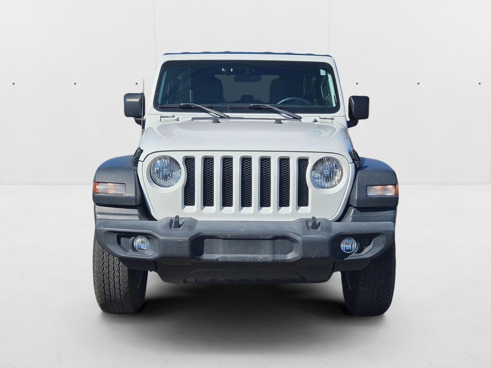 2018 Jeep Wrangler Sport S photo 2