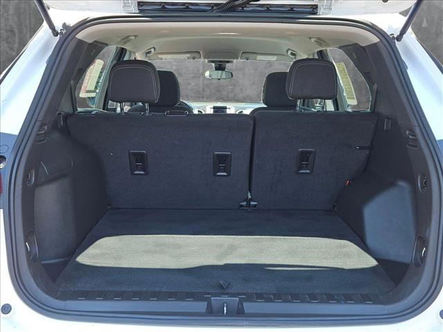 2023 Chevrolet Equinox LS photo 4