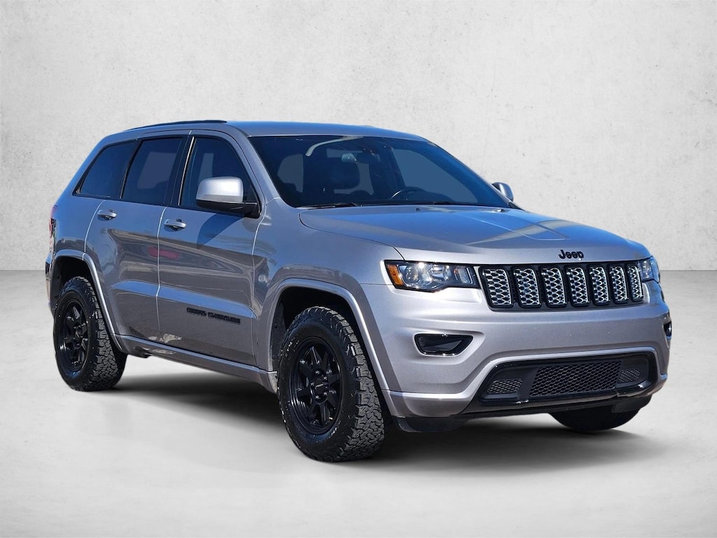Used 2021 Jeep Grand Cherokee Laredo X Sport Utility