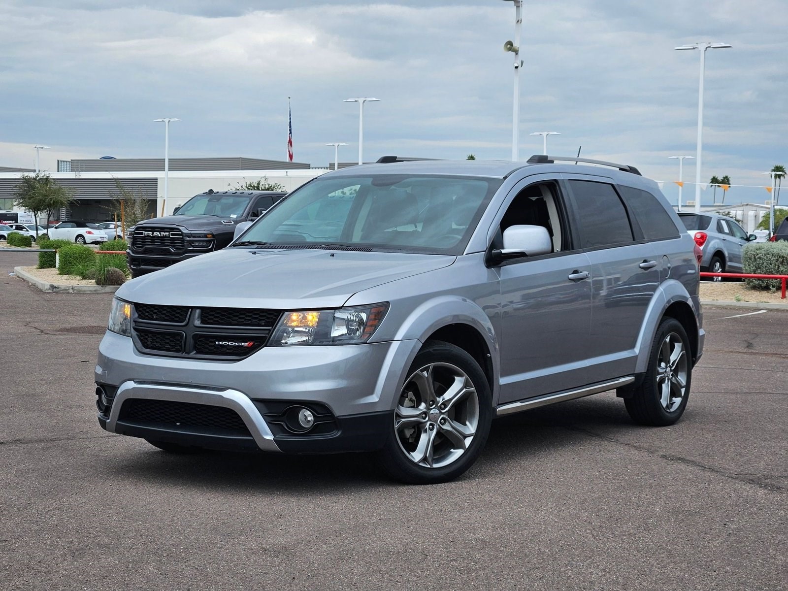 2017 Dodge Journey Crossroad Plus's photo