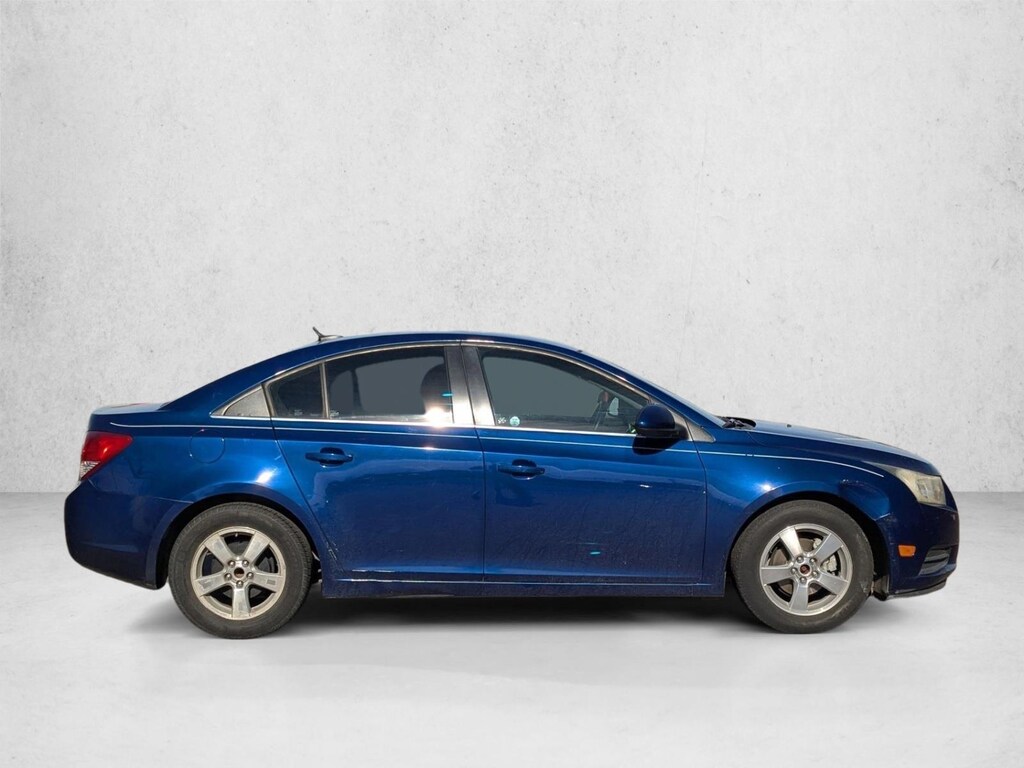 Used 2013 Chevrolet Cruze 1LT 4dr Car