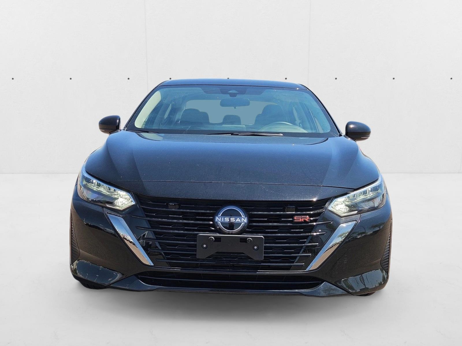 2025 Nissan Sentra SR photo 2