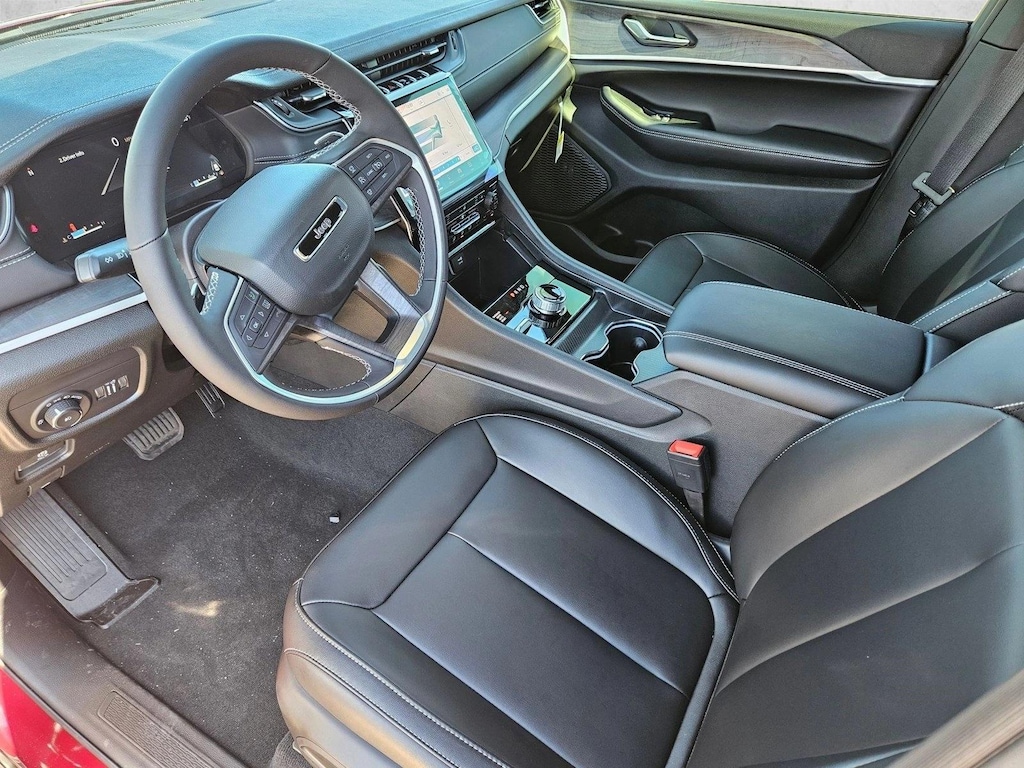 New 2025 Jeep Grand Cherokee Limited SUV