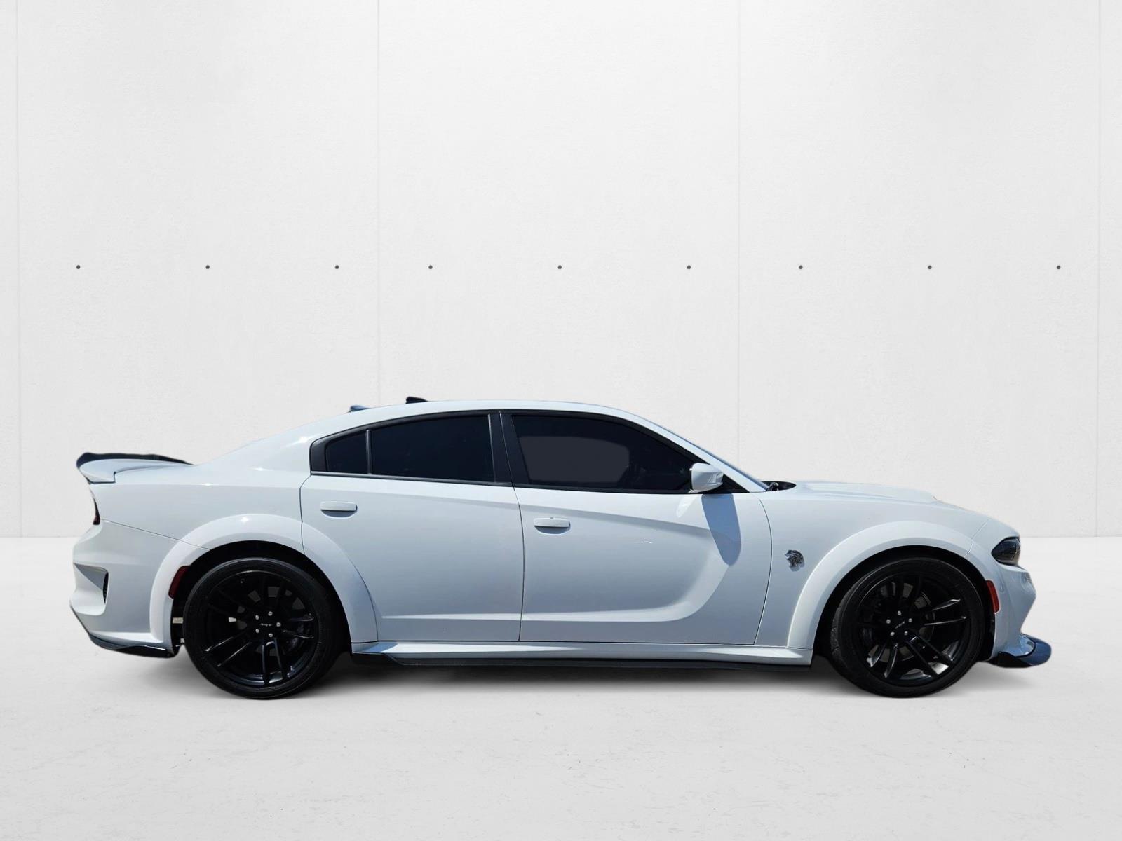 2021 Dodge Charger SRT8 Hellcat Widebody photo 4