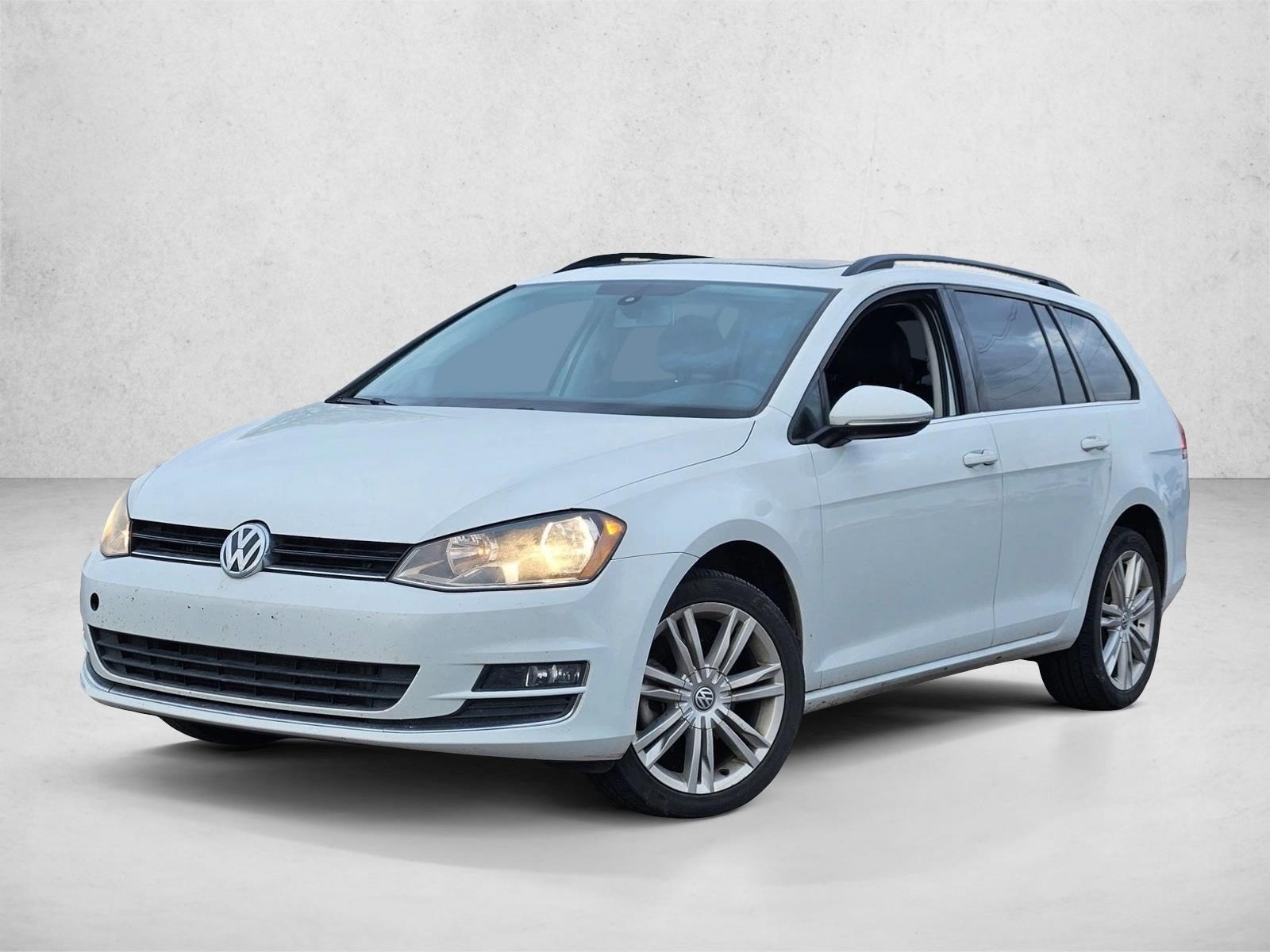 2015 Volkswagen Golf SportWagen TDI S
