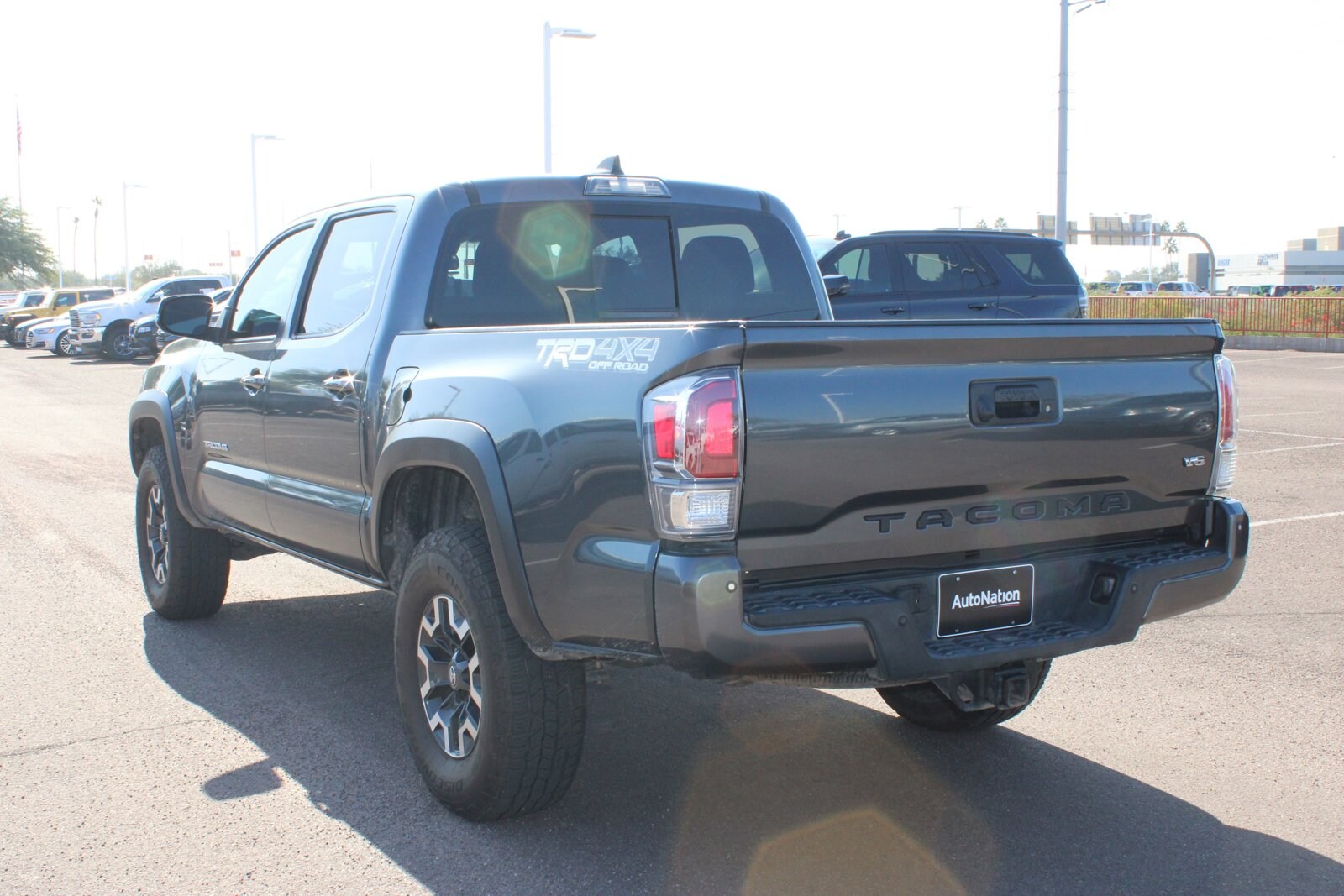 2021 Toyota Tacoma TRD photo 3