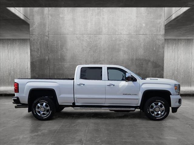 Used 2019 GMC Sierra 2500 Denali HD Denali with VIN 1GT12SEY0KF210879 for sale in Phoenix, AZ