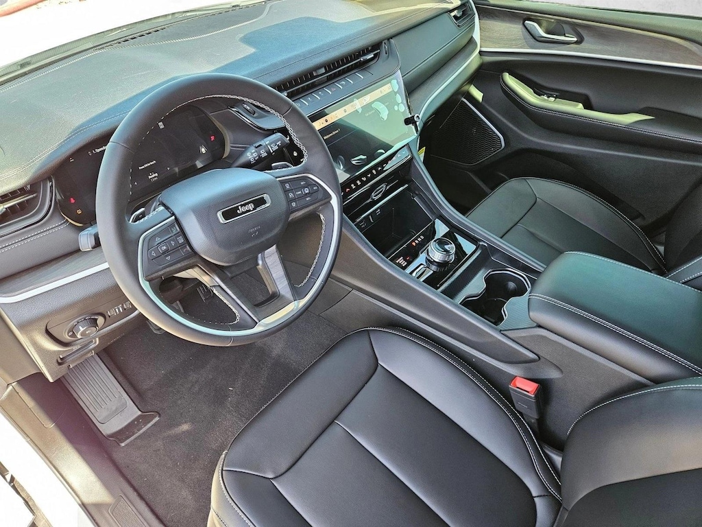 New 2026 Jeep Grand Cherokee Limited SUV