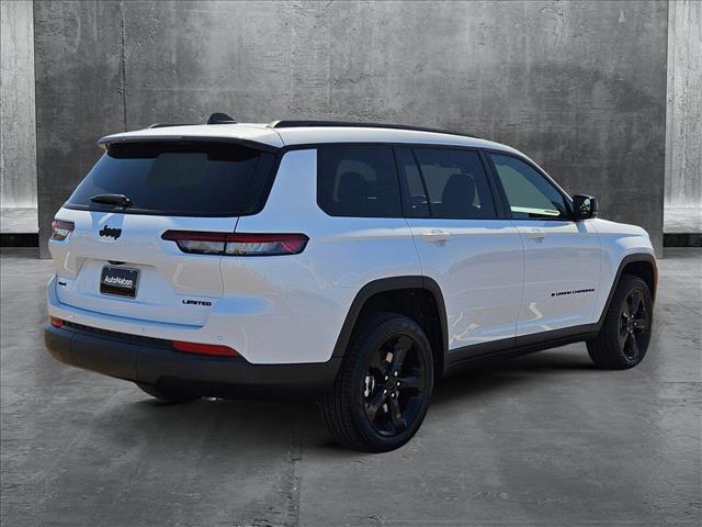 2025 Jeep Grand Cherokee L photo 2