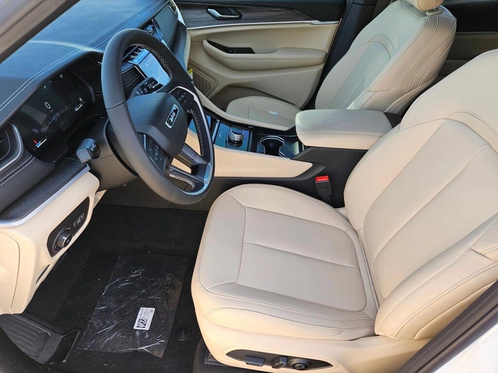 New 2025 Jeep Grand Cherokee Limited SUV