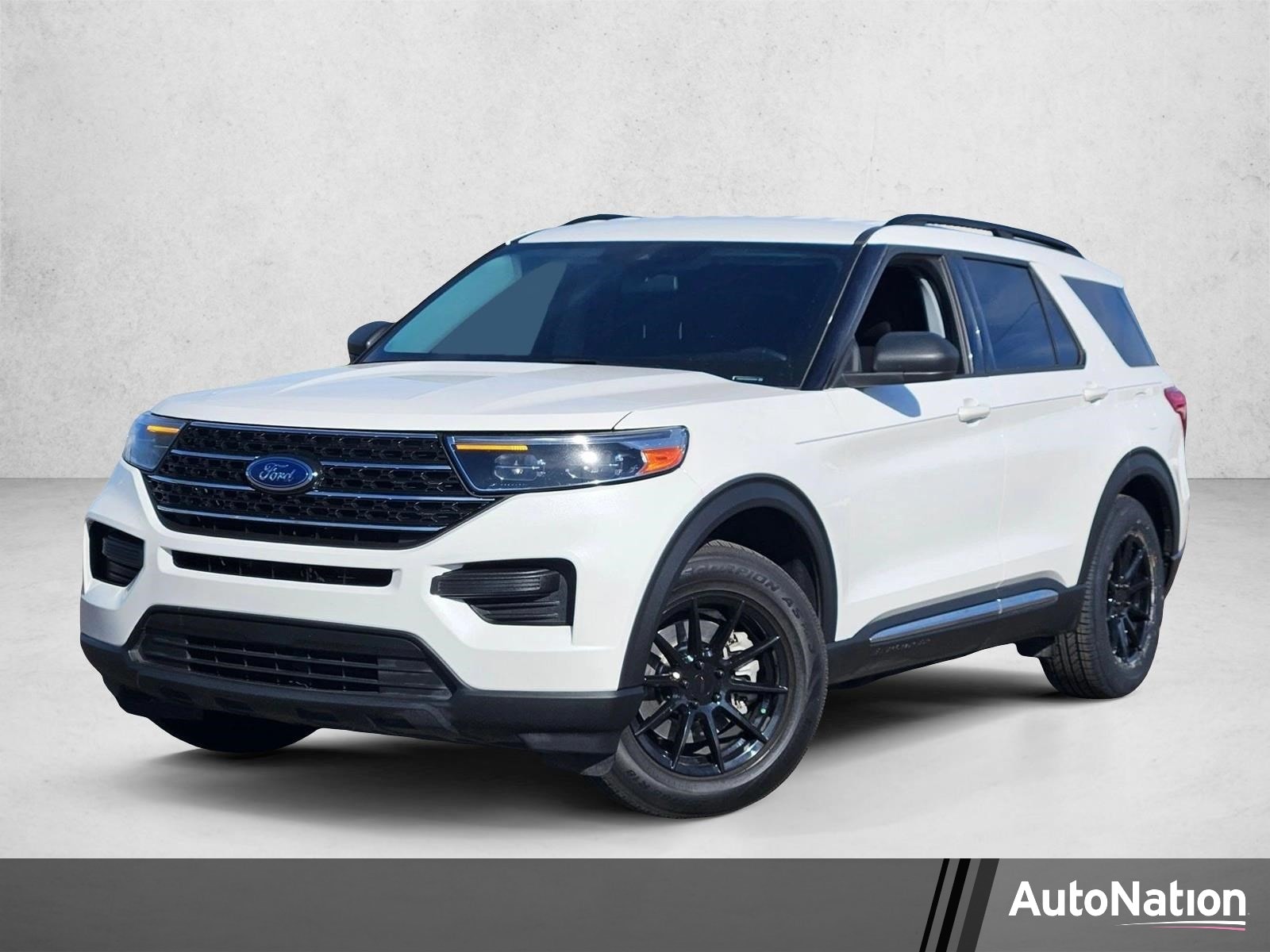2022 Ford Explorer XLT RWD's photo