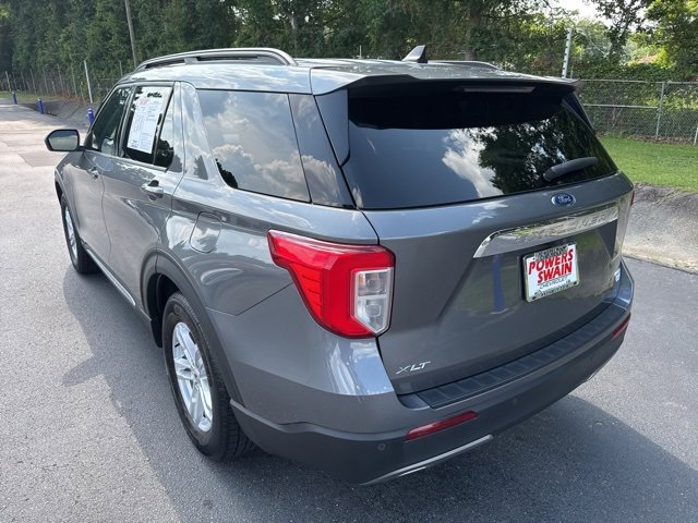 2023 Ford Explorer XLT photo 3
