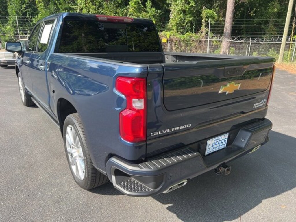 Used 2023 Chevrolet Silverado 1500 For Sale at Powers Swain Chevrolet VIN 1GCUDJE81PZ217721