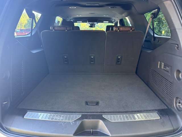 2026 Chevrolet Suburban High Country - Photo 28