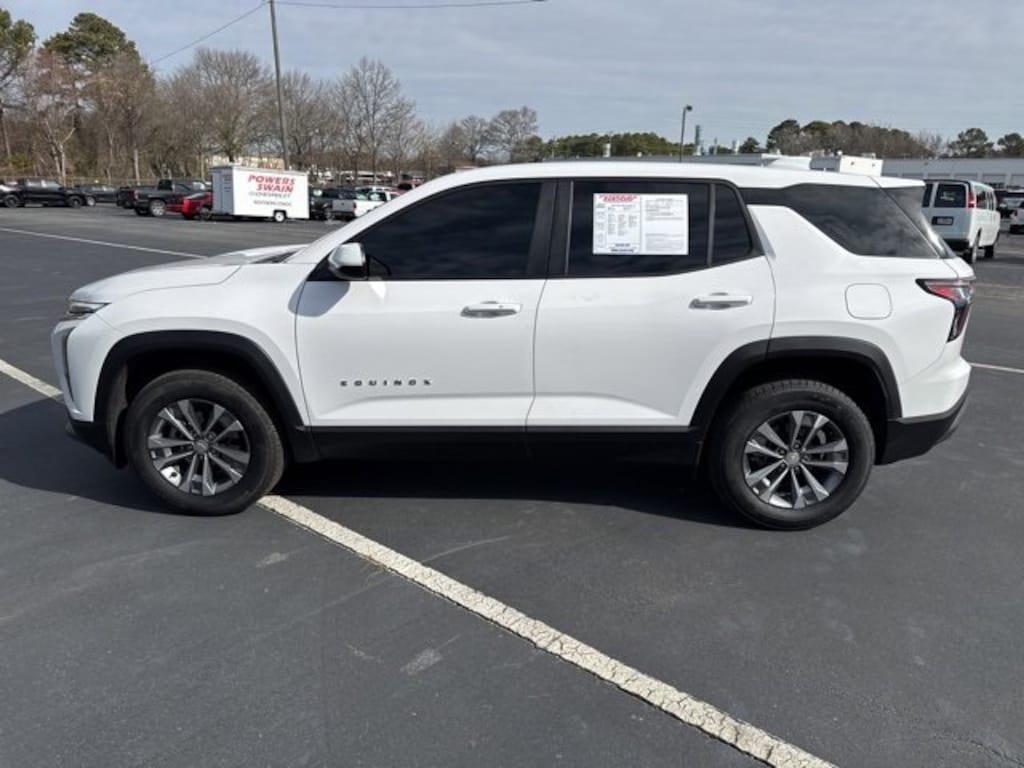 Used 2025 Chevrolet Equinox LT SUV