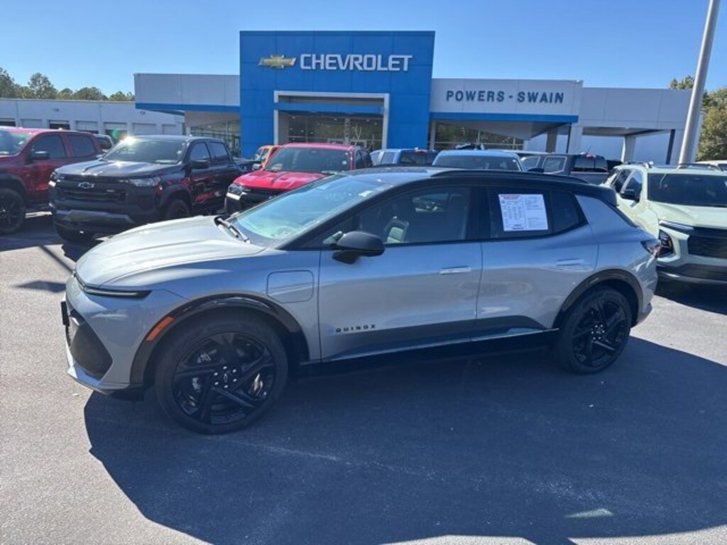 Used 2024 Chevrolet Equinox EV 2RS SUV