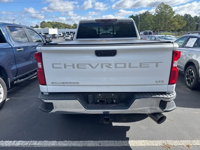 2020 Chevrolet Silverado 2500HD LTZ photo 3