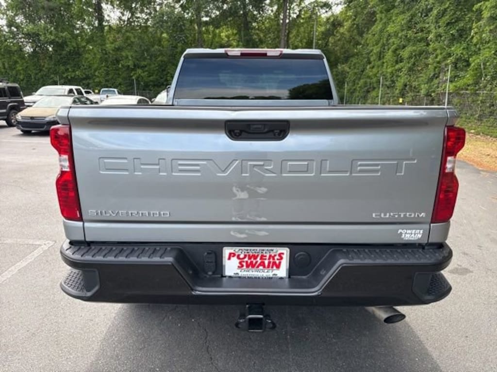 Used 2025 Chevrolet Silverado 2500 HD Custom Truck