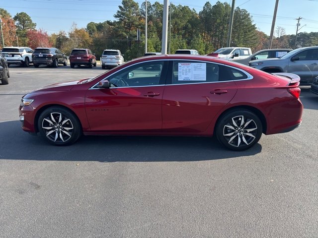 2025 Chevrolet Malibu RS photo 2