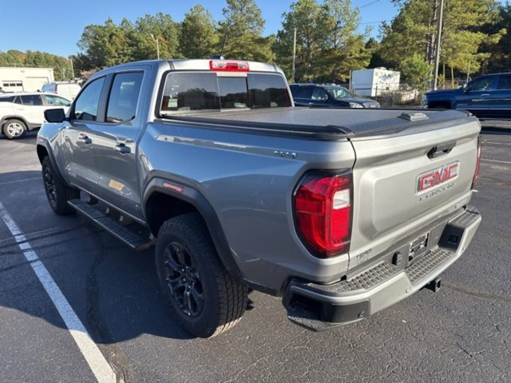 Used 2025 GMC Canyon Elevation Truck