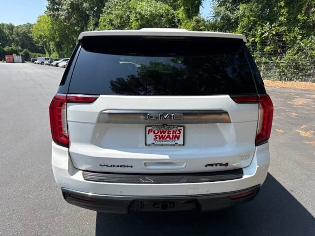 Used 2021 GMC Yukon AT4 SUV