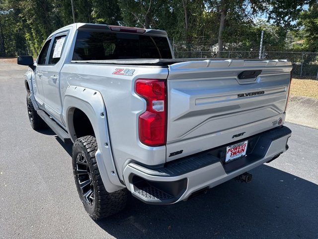 2021 Chevrolet Silverado 1500 RST photo 3