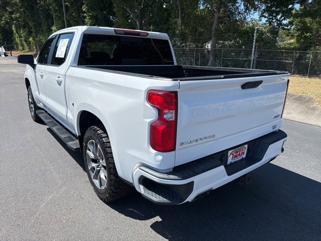 2020 Chevrolet Silverado RST photo 3