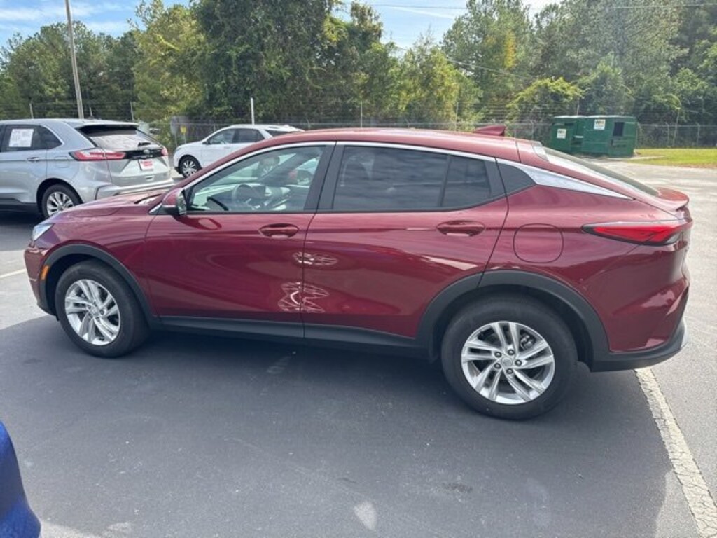 Used 2024 Buick Envista Preferred SUV