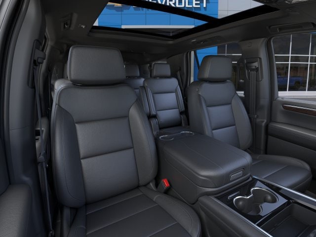2027 Chevrolet Tahoe Z71 - Photo 16