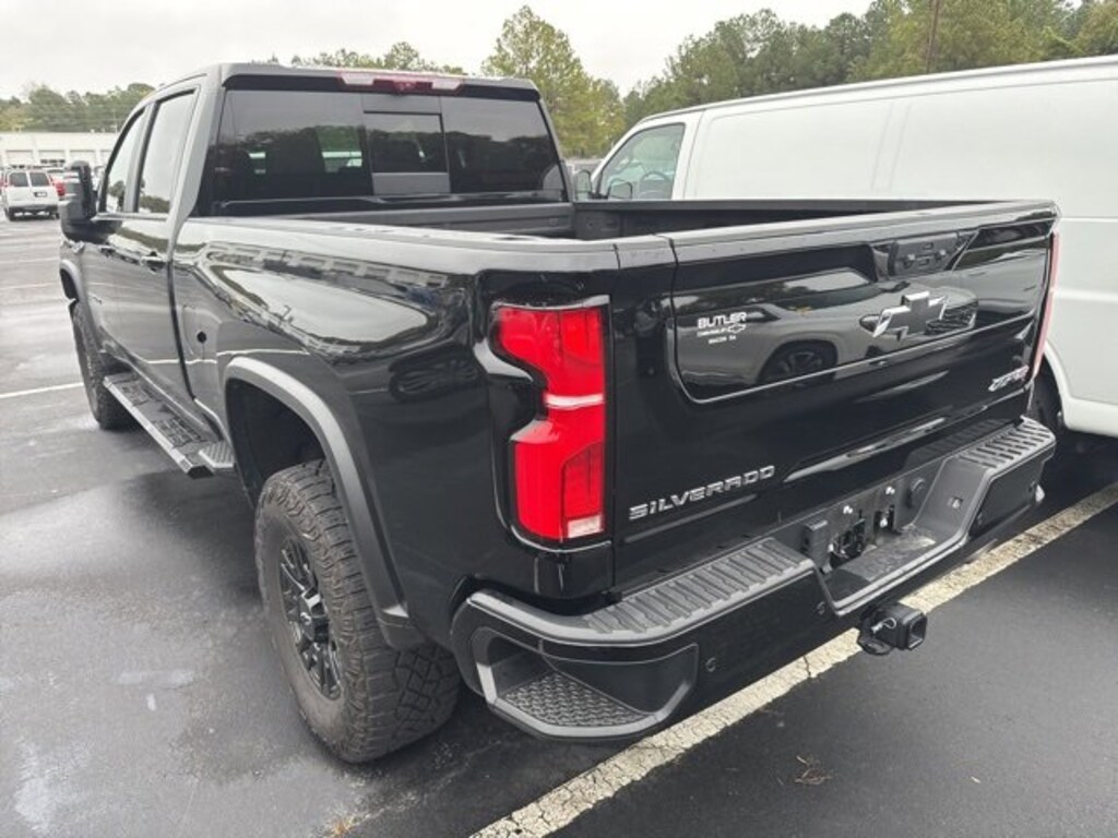 Used 2024 Chevrolet Silverado 2500 HD ZR2 Truck