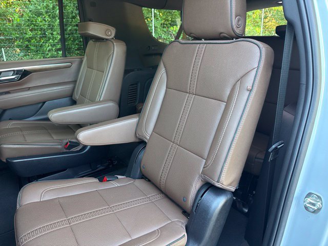 2026 Chevrolet Suburban High Country - Photo 26