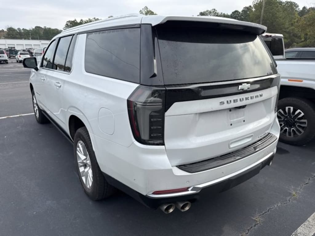 Used 2025 Chevrolet Suburban Premier SUV
