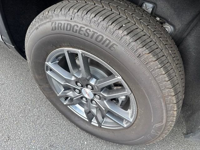2025 GMC Acadia Elevation - Photo 11