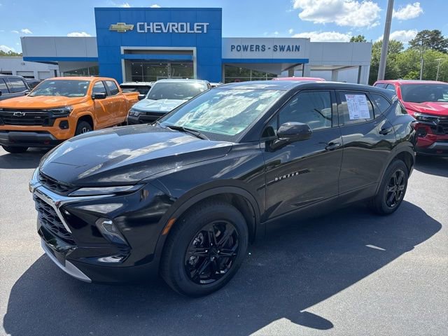 2025 Chevrolet Blazer 2.0T 2LT FWD's photo
