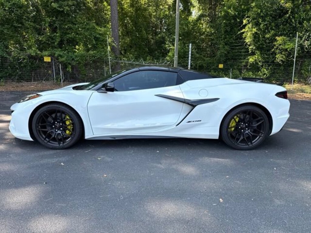 Used 2024 Chevrolet Corvette Z06 2LZ Performance