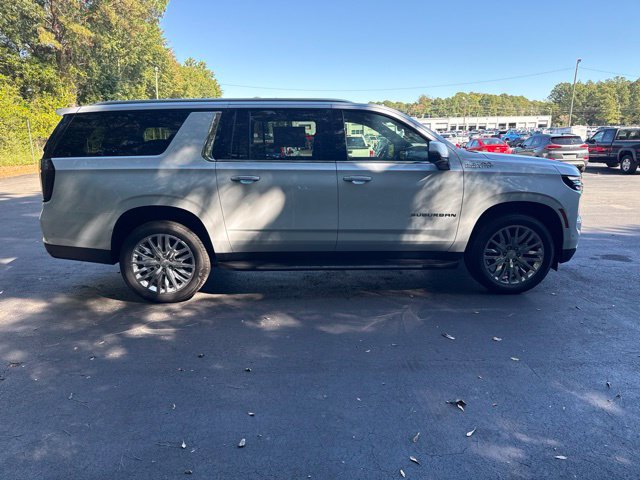 2026 Chevrolet Suburban High Country - Photo 6
