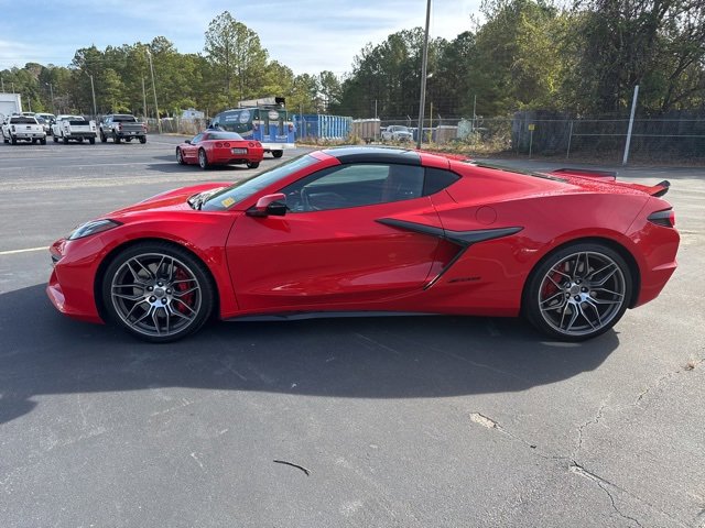 2023 Chevrolet Corvette Z06 2LZ photo 2